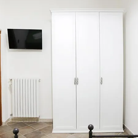 Vinne Cirase Villa *