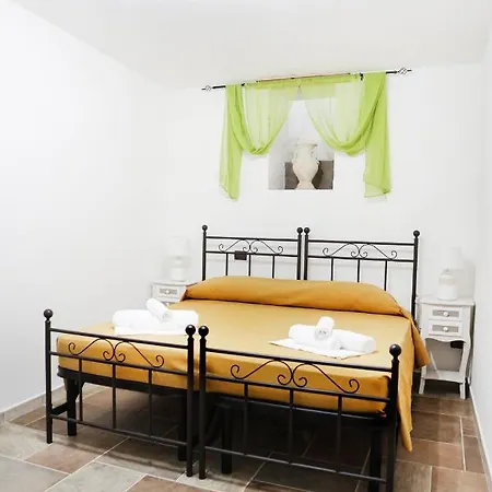 Vinne Cirase Villa