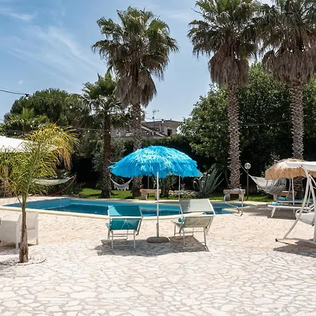 Vinne Cirase Villa