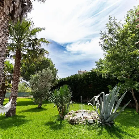 Vinne Cirase Villa *