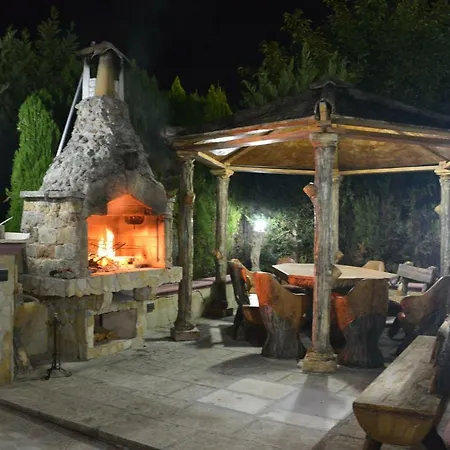 Villa Vinne Cirase *