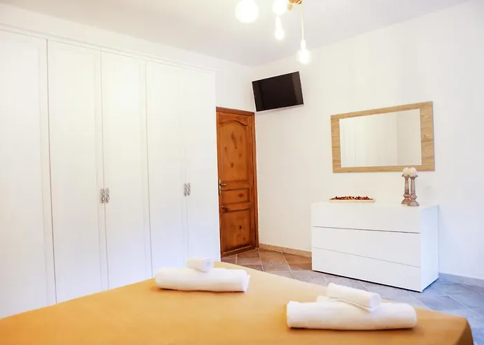 Villa Vinne Cirase *