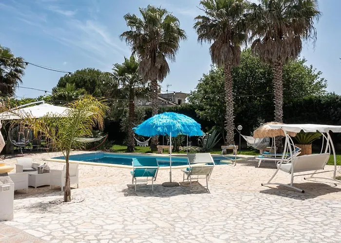Vinne Cirase Villa