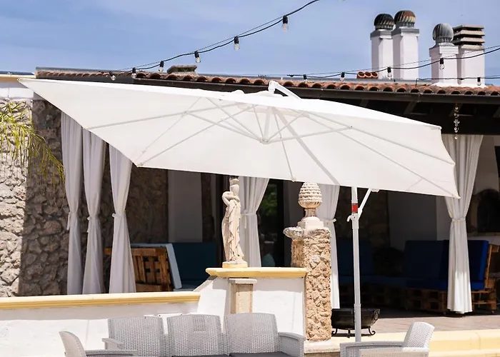 Villa Vinne Cirase
